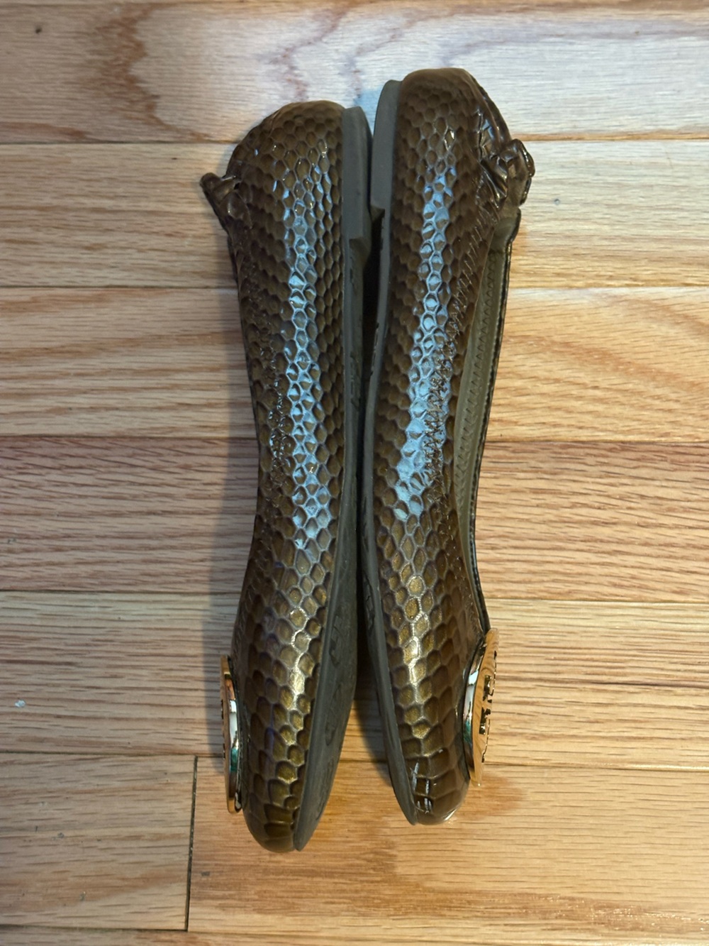 Tory Burch Snake Skin Metallic Gold Reva Ballet Flats - Picture 8 of 9